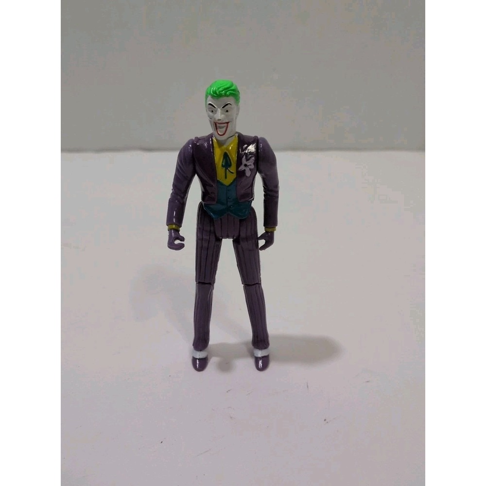 Vintage 1989 DC Comics Joker Action Figure 5 inch Toy Biz Batman Figure